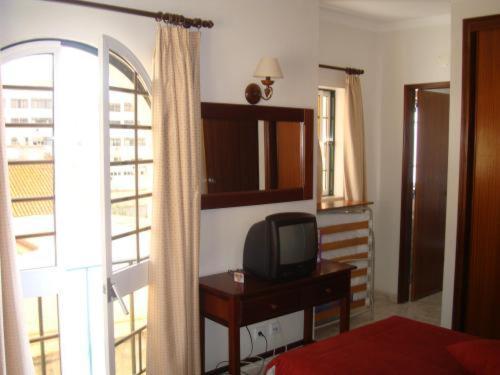 Coracao Da Cidade Vila Real de Santo Antonio Bilik gambar